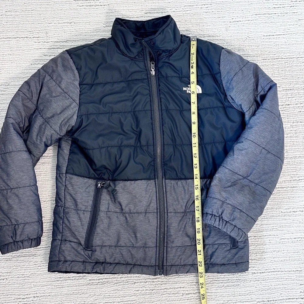 THE NORTH FACE Mount Chimbo Youth Boy L Black/Gray Reversible Jacket Puffer Cozy